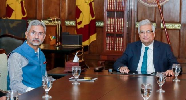 Jaishankar meets President, PM and Mahinda